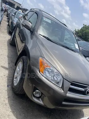 Toyota RAV4 2012