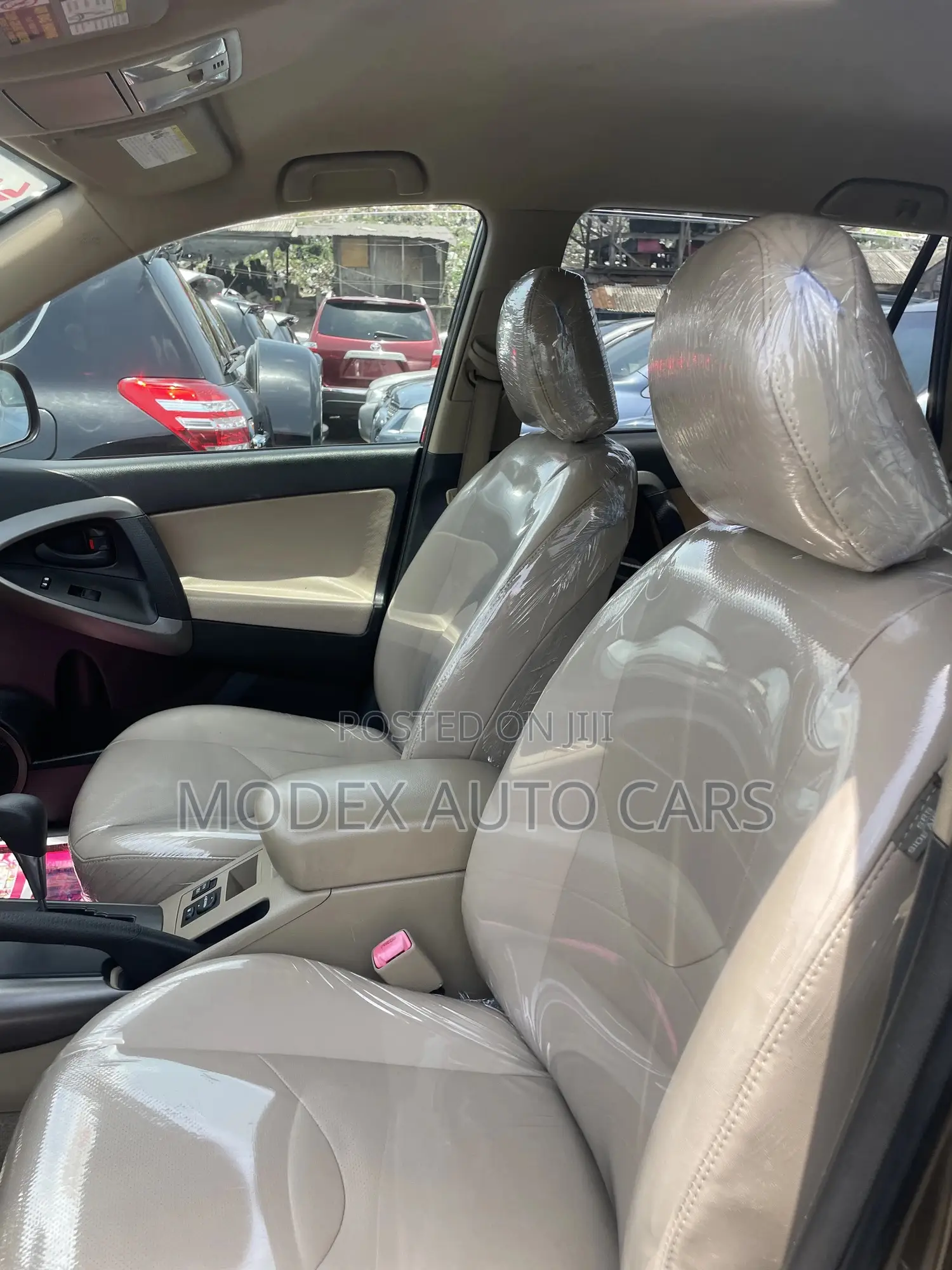 Toyota RAV4 2012