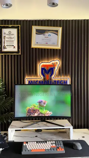 27” QHD Curved Gaming Monitor