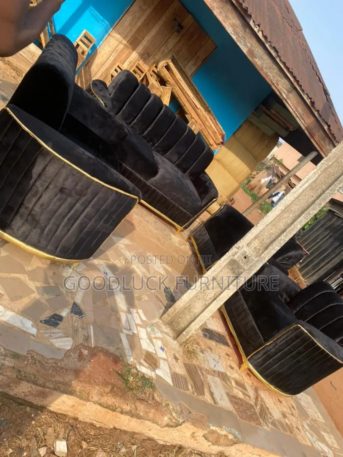Round Chairs