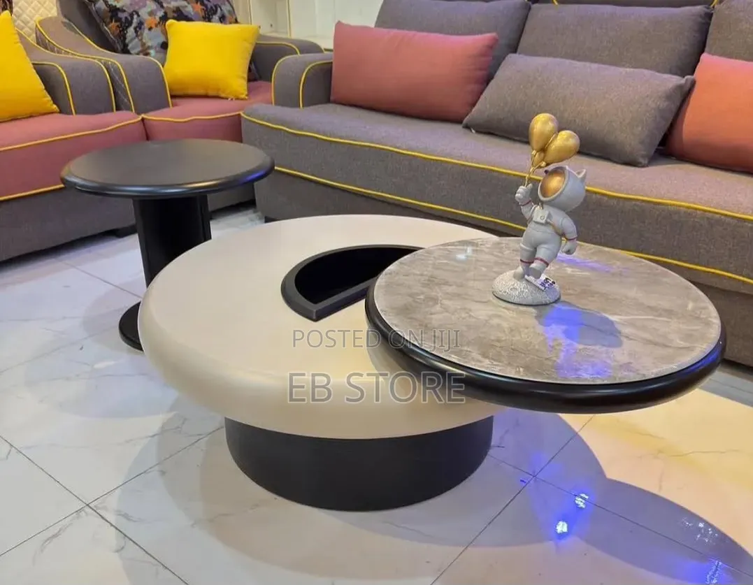 Modern Swivel Table – Sleek Functional Design