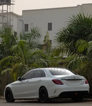 Mercedes-Benz C43 4Matic Sedan AWD (3.0L V6 9AM) 2017 White