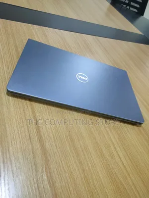Laptop Dell Vostro 15 5568 8GB Intel Core i5 SSD 256GB