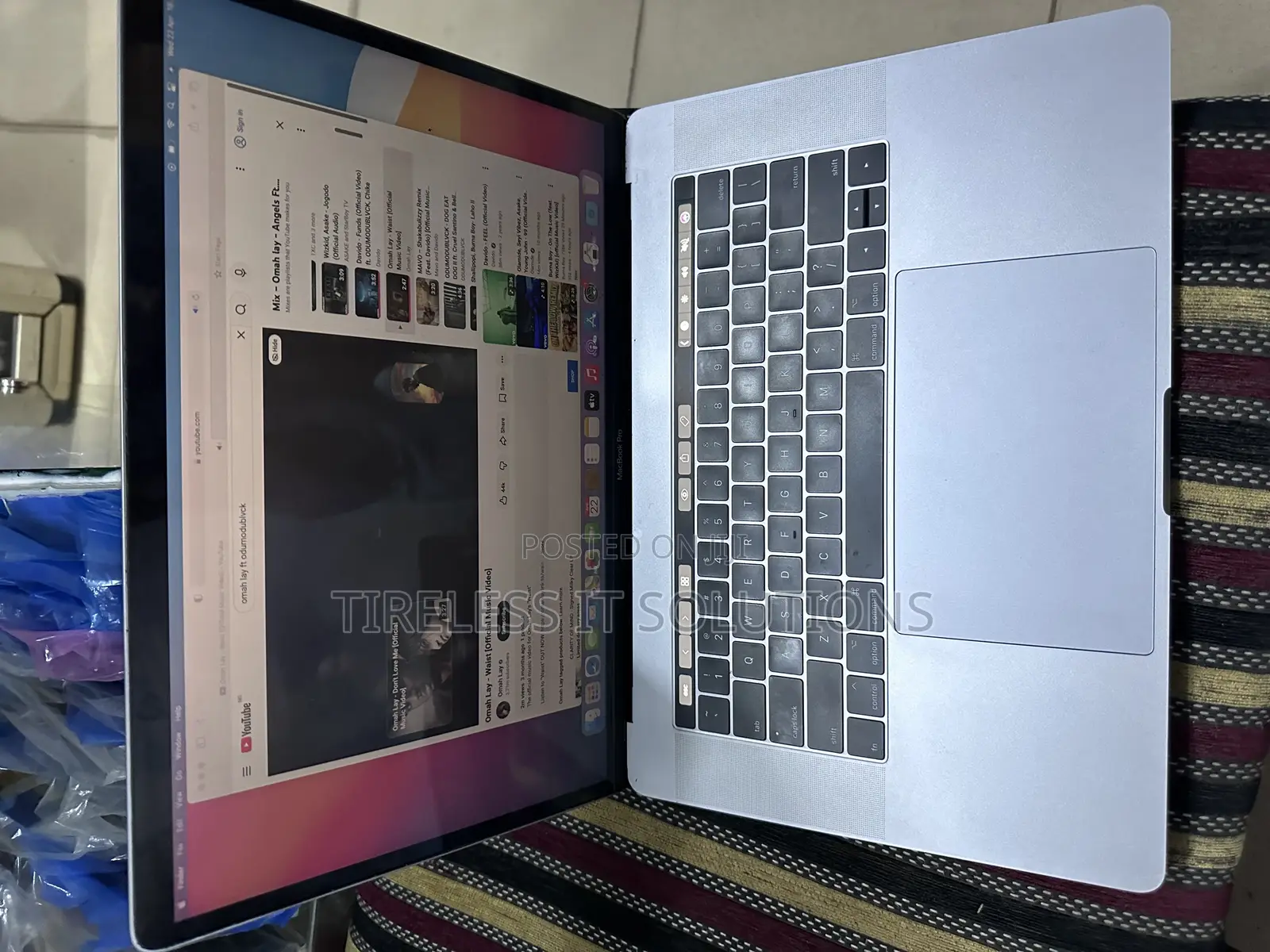 Laptop Apple MacBook Pro 2017 16GB Intel Core i7 SSD 256GB