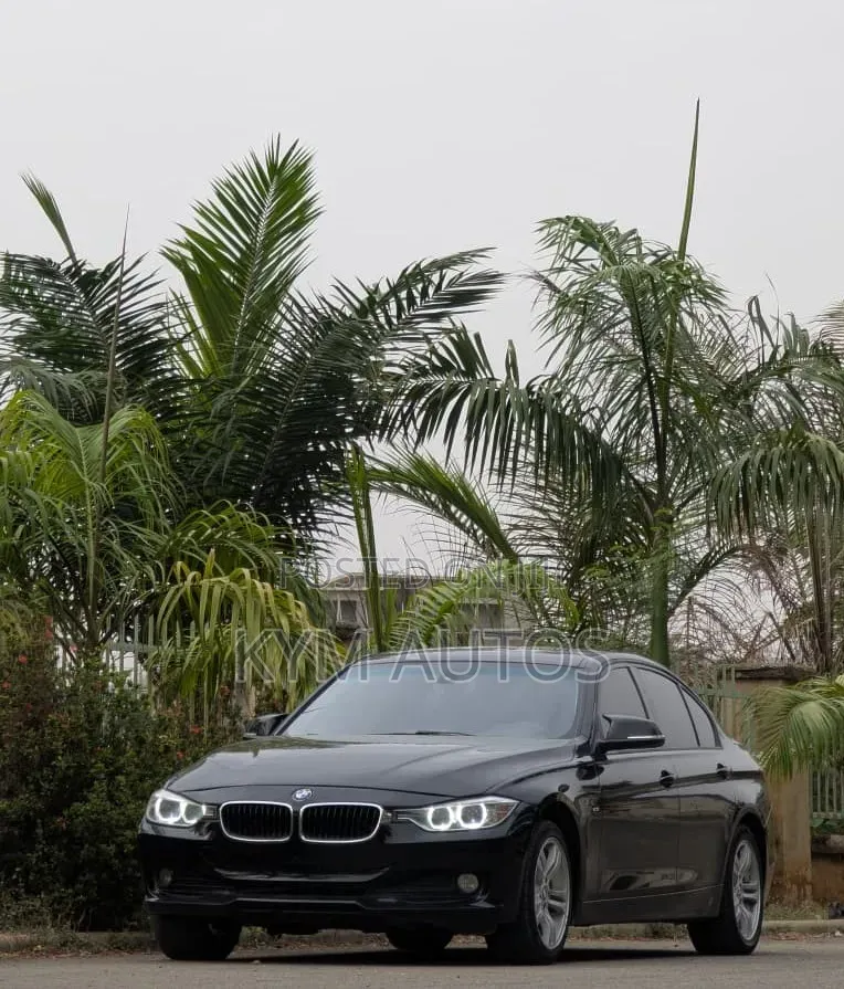 BMW 328i 2013 Black