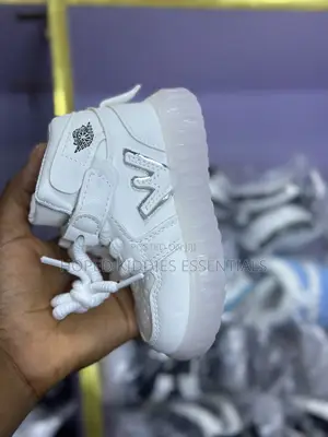 Luxury White Ankle Sneaker