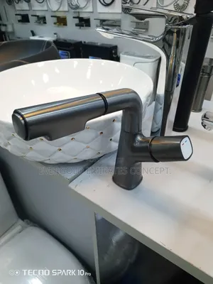 England Hot and Cold Kitchen Tap