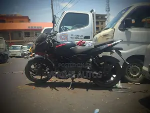 Honda Super Hawk 2012 Black