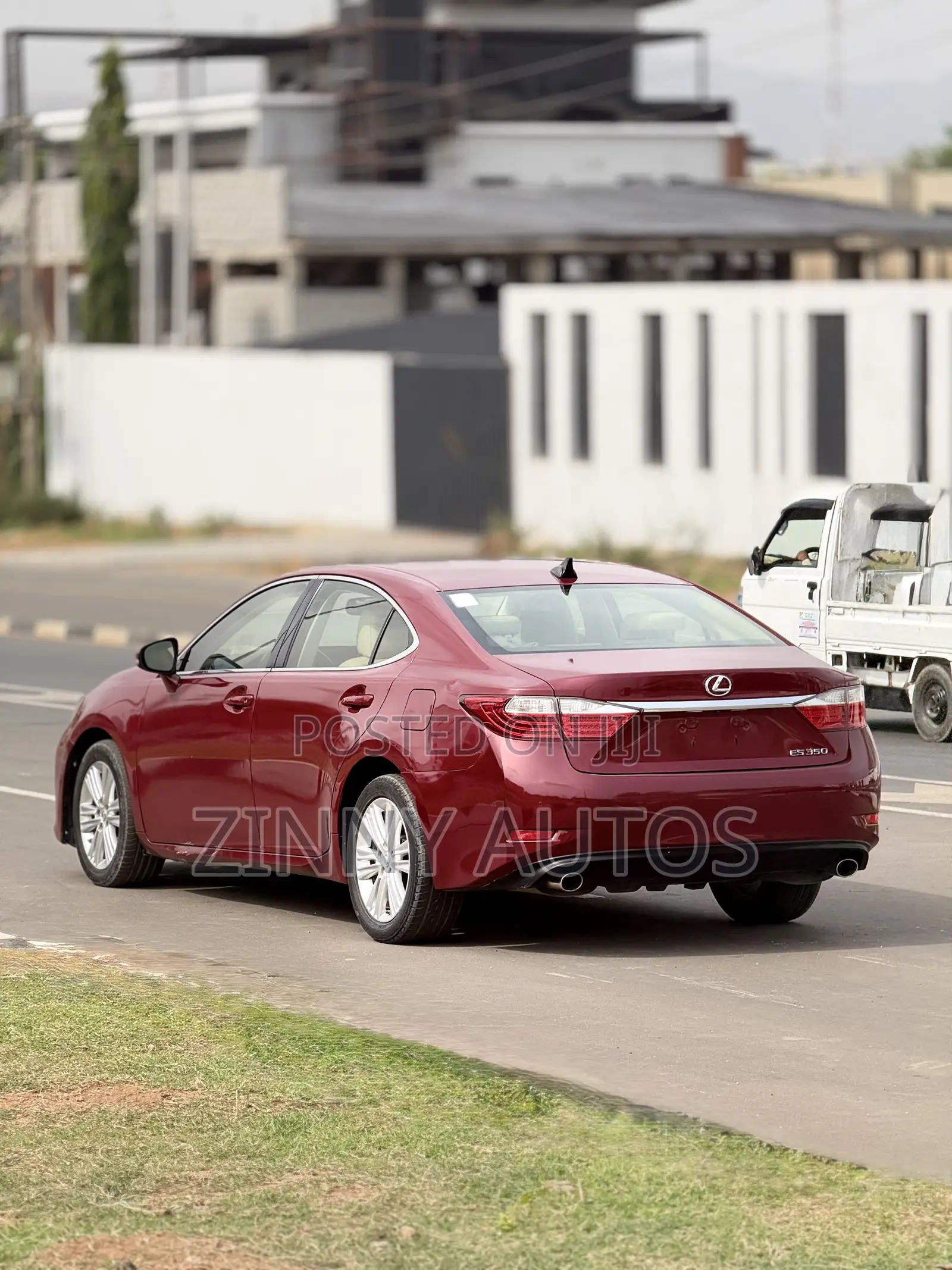 Lexus ES 2014 Maroon