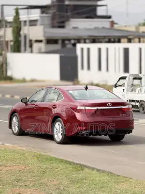 Lexus ES 2014 Maroon