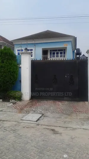 2bdrm Duplex in Lekki Phase 1 for rent