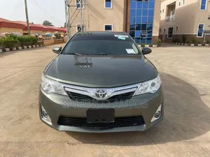 Toyota Camry LE 4dr Sedan (2.5L 4cyl 6A) 2013 Green
