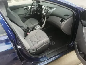 Hyundai Elantra 2012 Blue