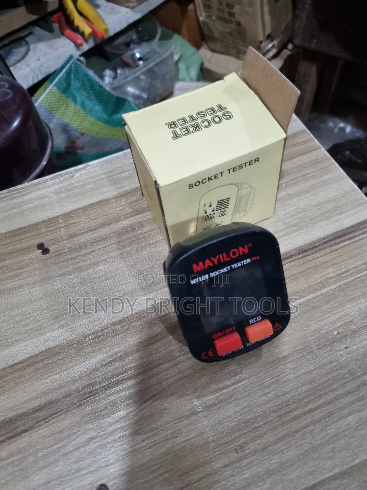 Digital Socket Tester