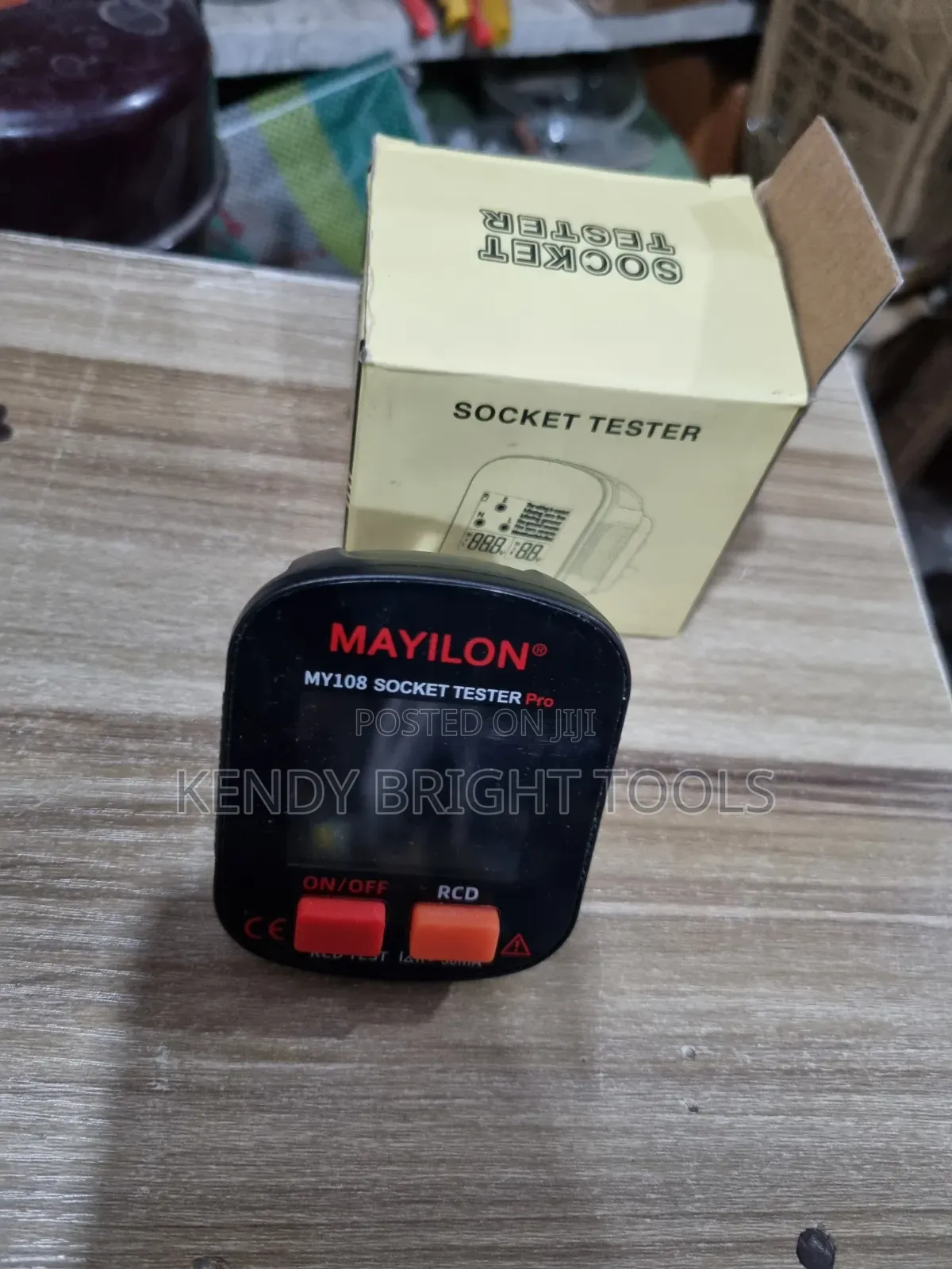 Digital Socket Tester
