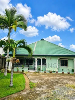 Furnished 4bdrm Bungalow in Off Oron Rd Uyo for sale