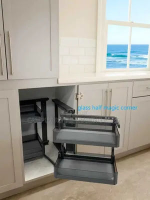 Glass Half Magic Corner