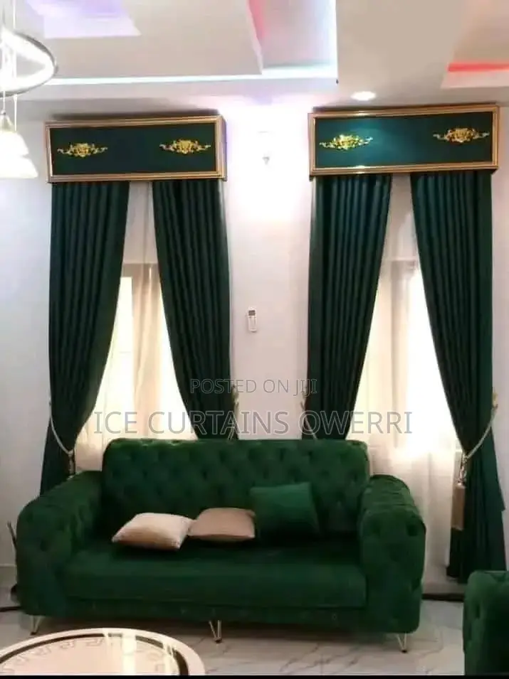 Curtains With Board