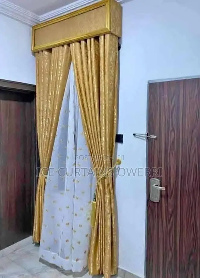 Curtains With Board