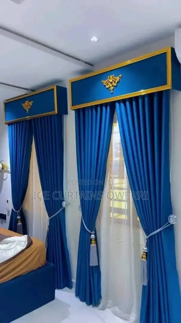 Curtains With Board
