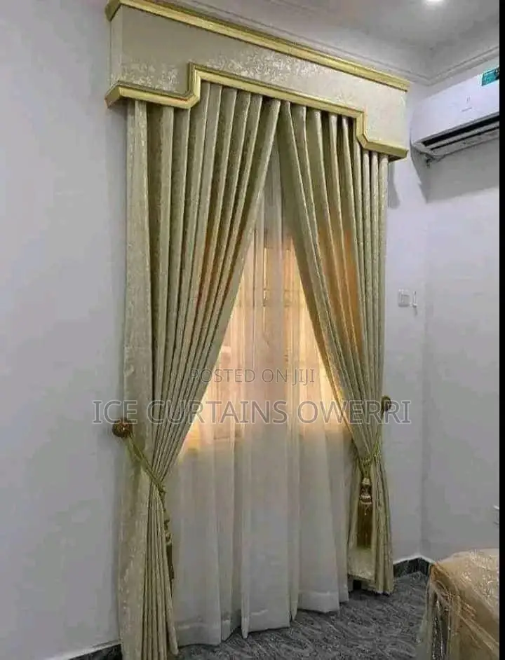 Curtains With Board