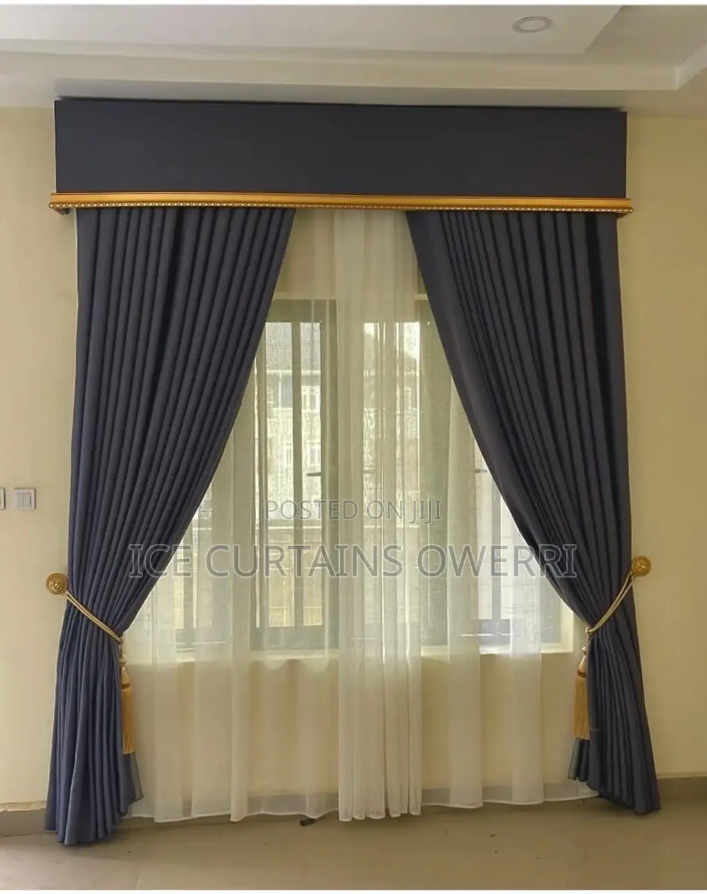 Curtains With Board