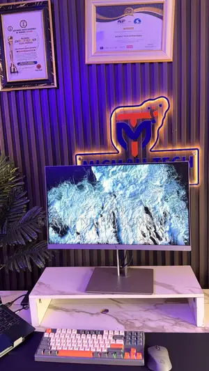 24” Elitedisplay Frameless Ips Monitor