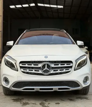 Mercedes-Benz GLA 250 2019 White