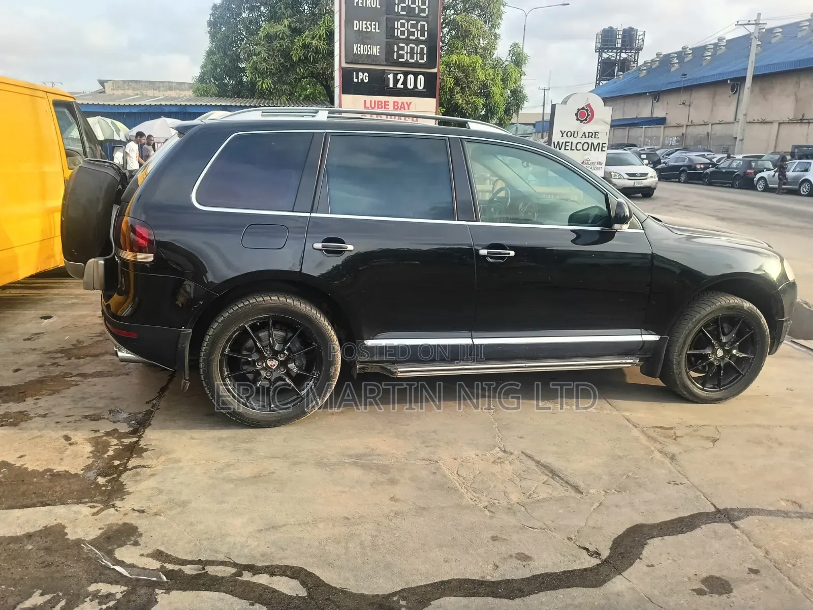 Volkswagen Touran 2009 Black
