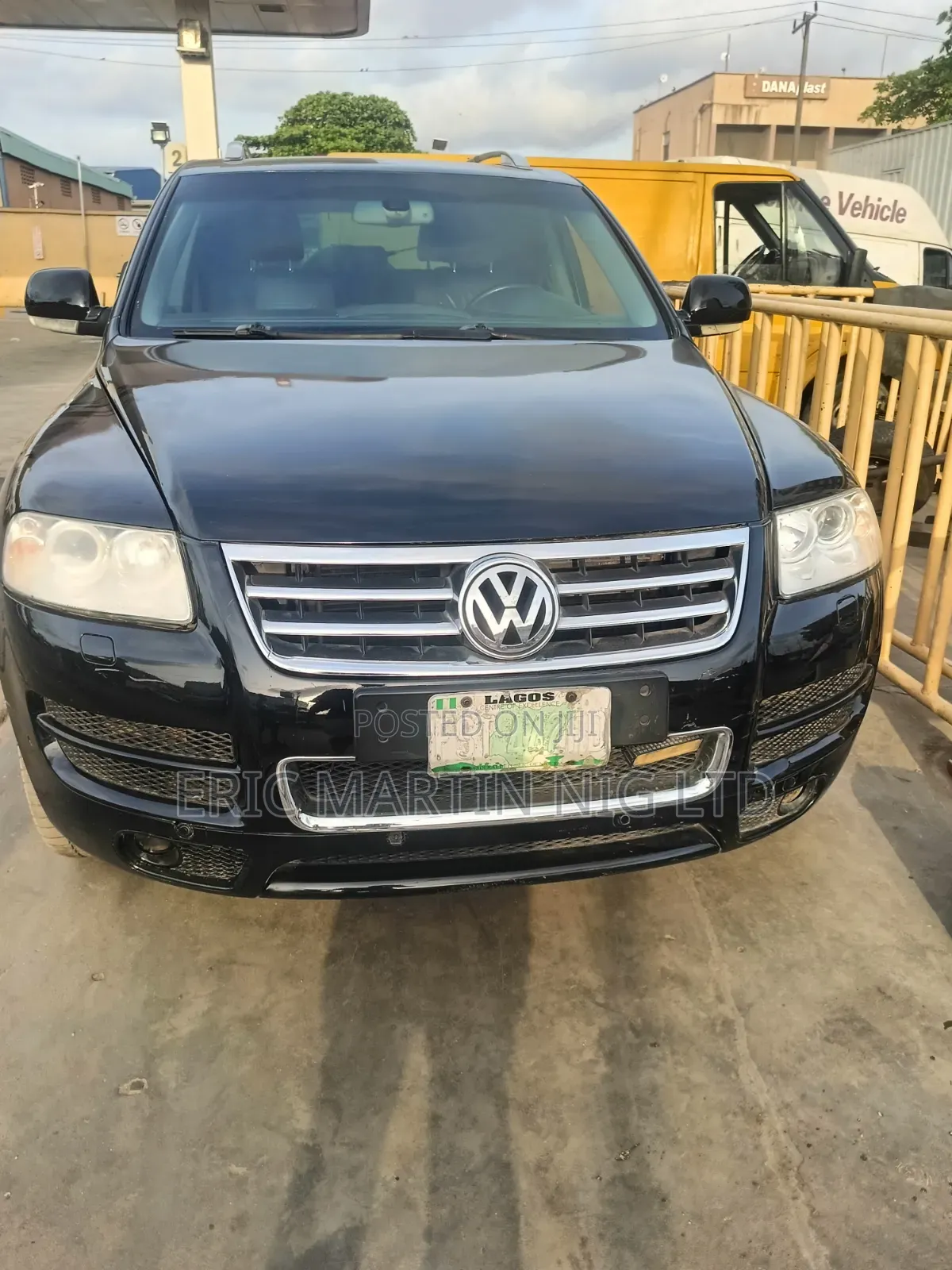 Volkswagen Touran 2009 Black