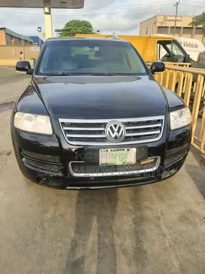 Volkswagen Touran 2009 Black