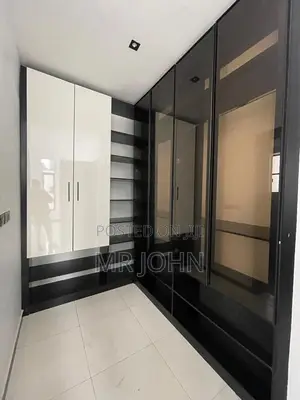 4bdrm House in Ikate Patrick Pr, Lekki for rent