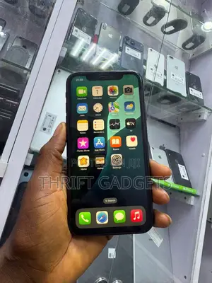 Apple iPhone XR 64 GB Black