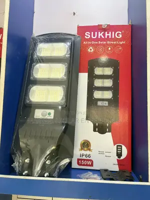 150w Sukhig Solar Street Light With 6 Eye