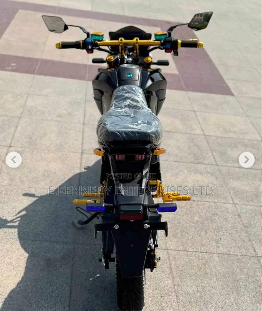 New Motorcycle 2025 White
