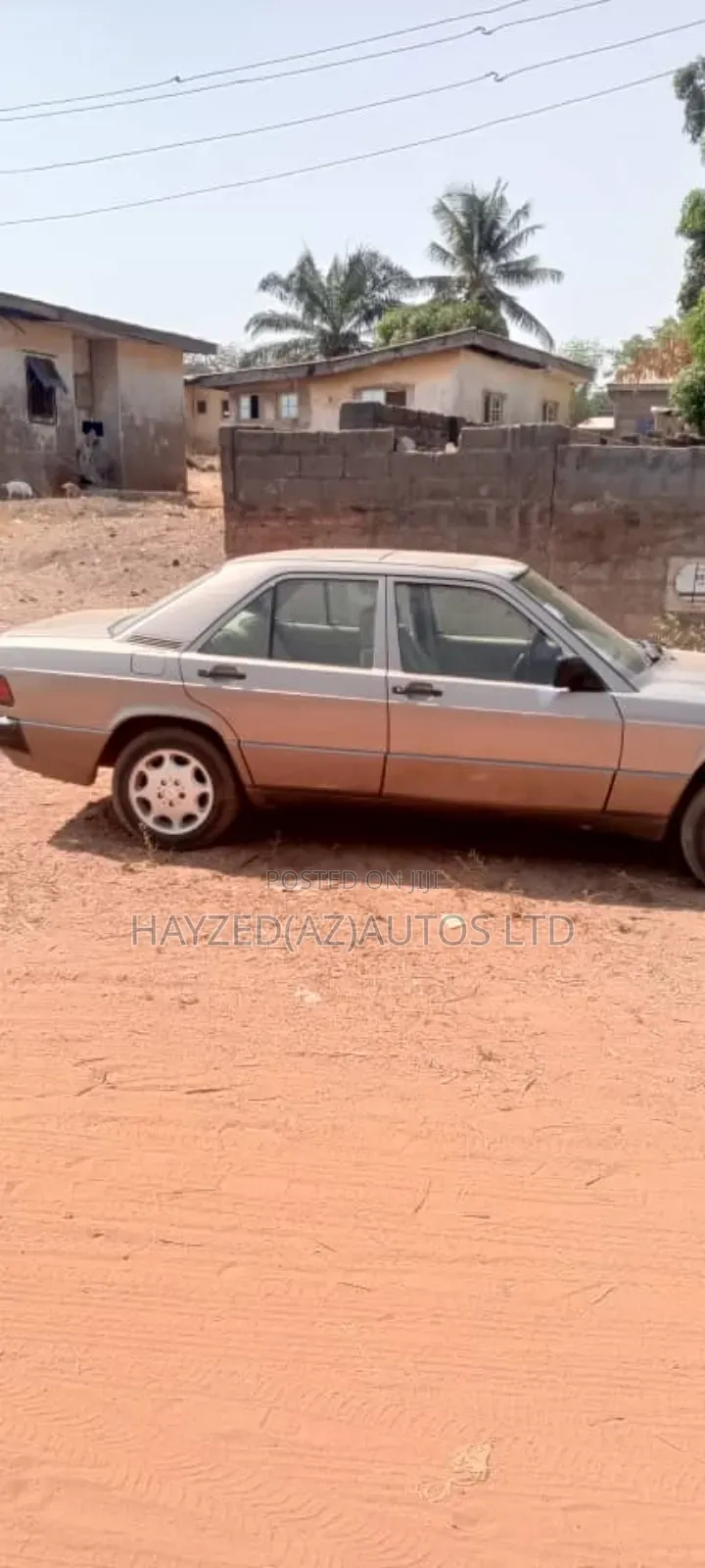 Mercedes-Benz 200 2004 Gold