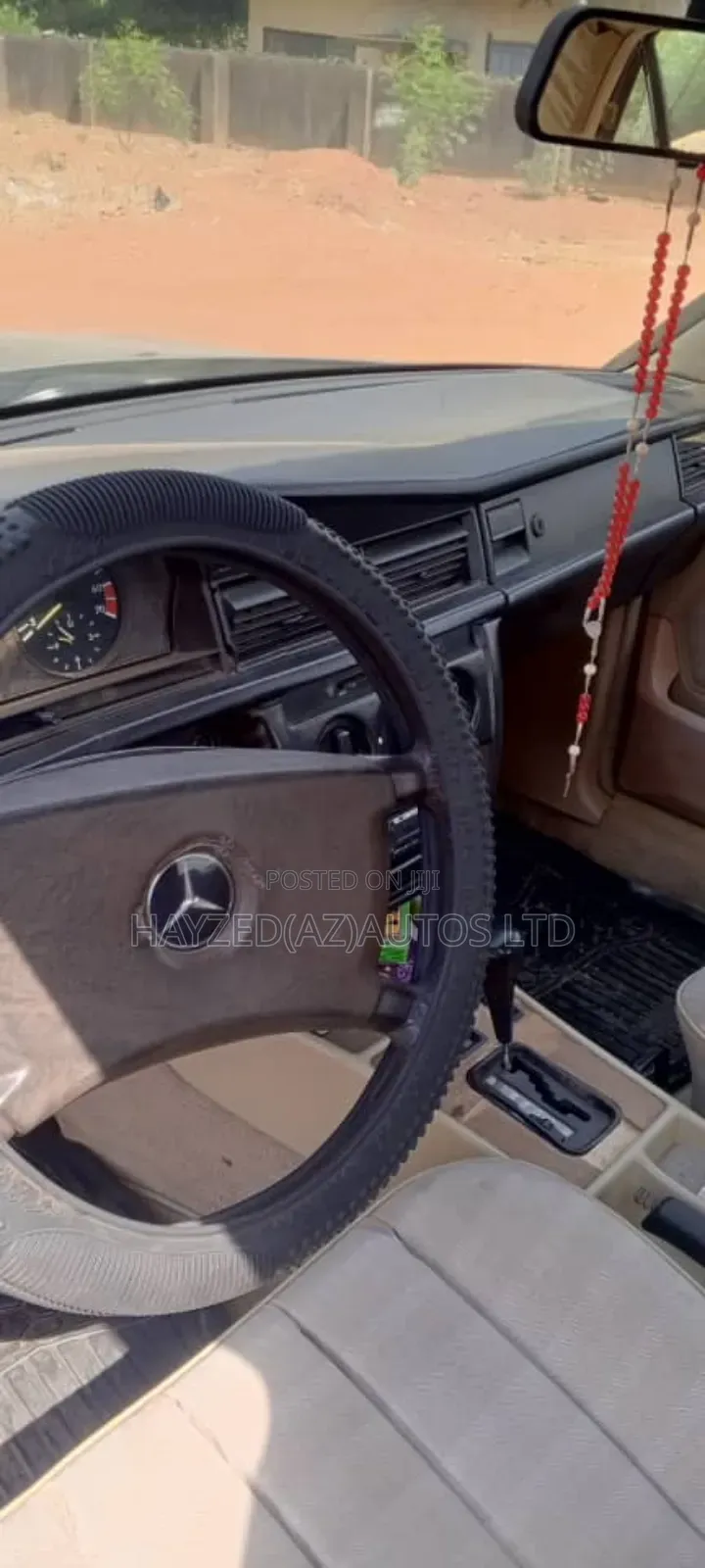 Mercedes-Benz 200 2004 Gold