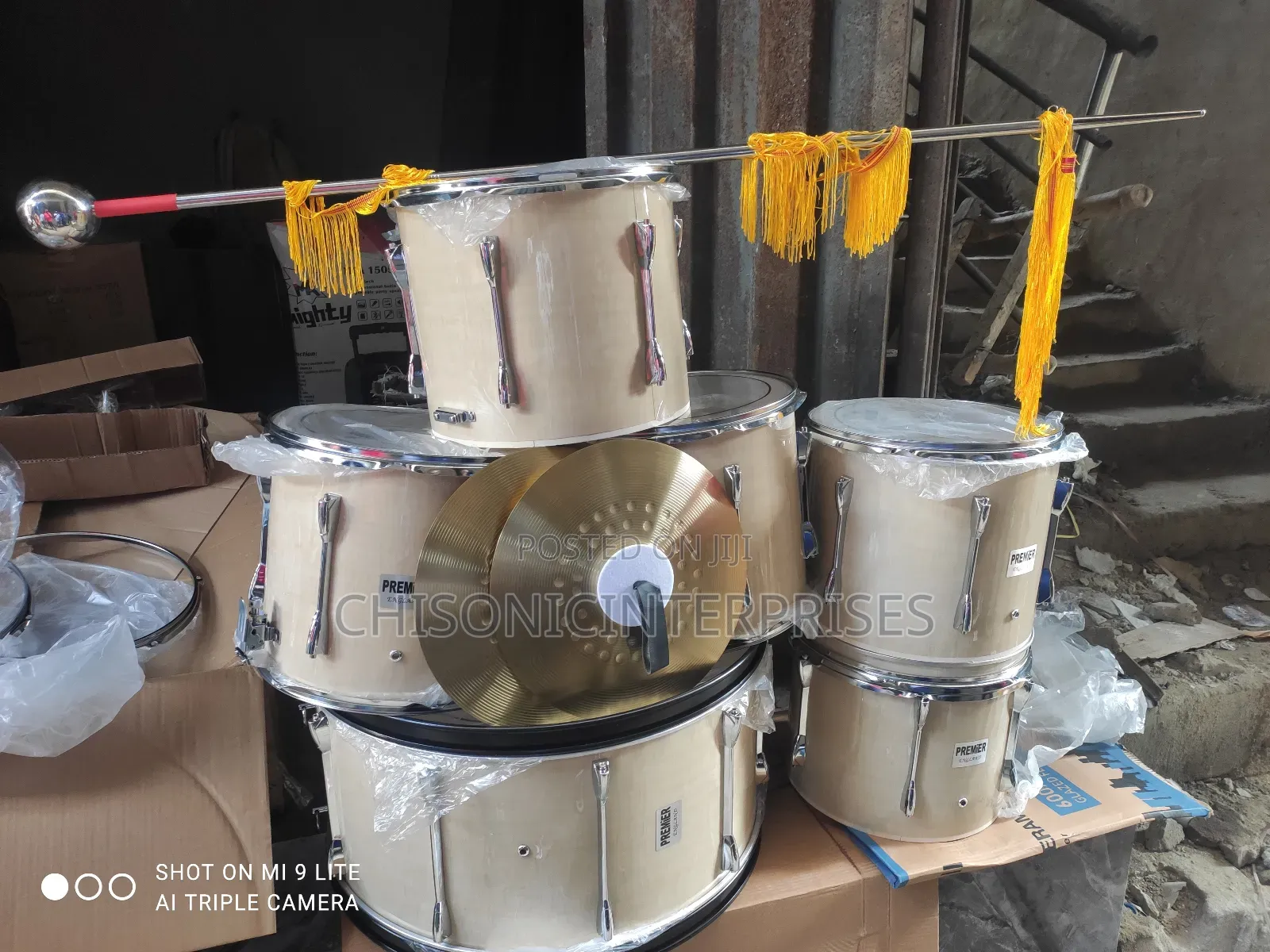 Yamaha Parade Drum Set