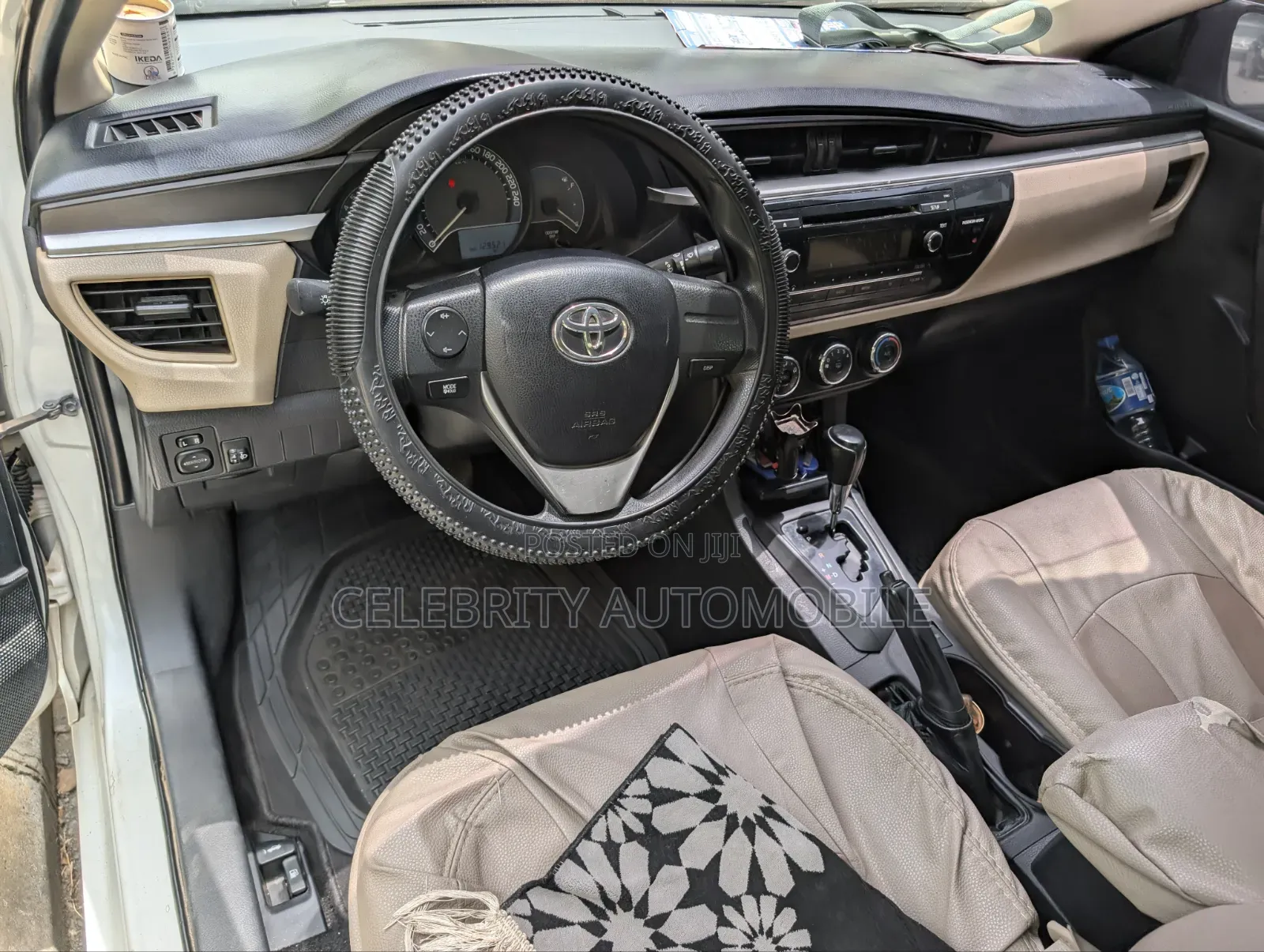 Toyota Corolla 2014 White
