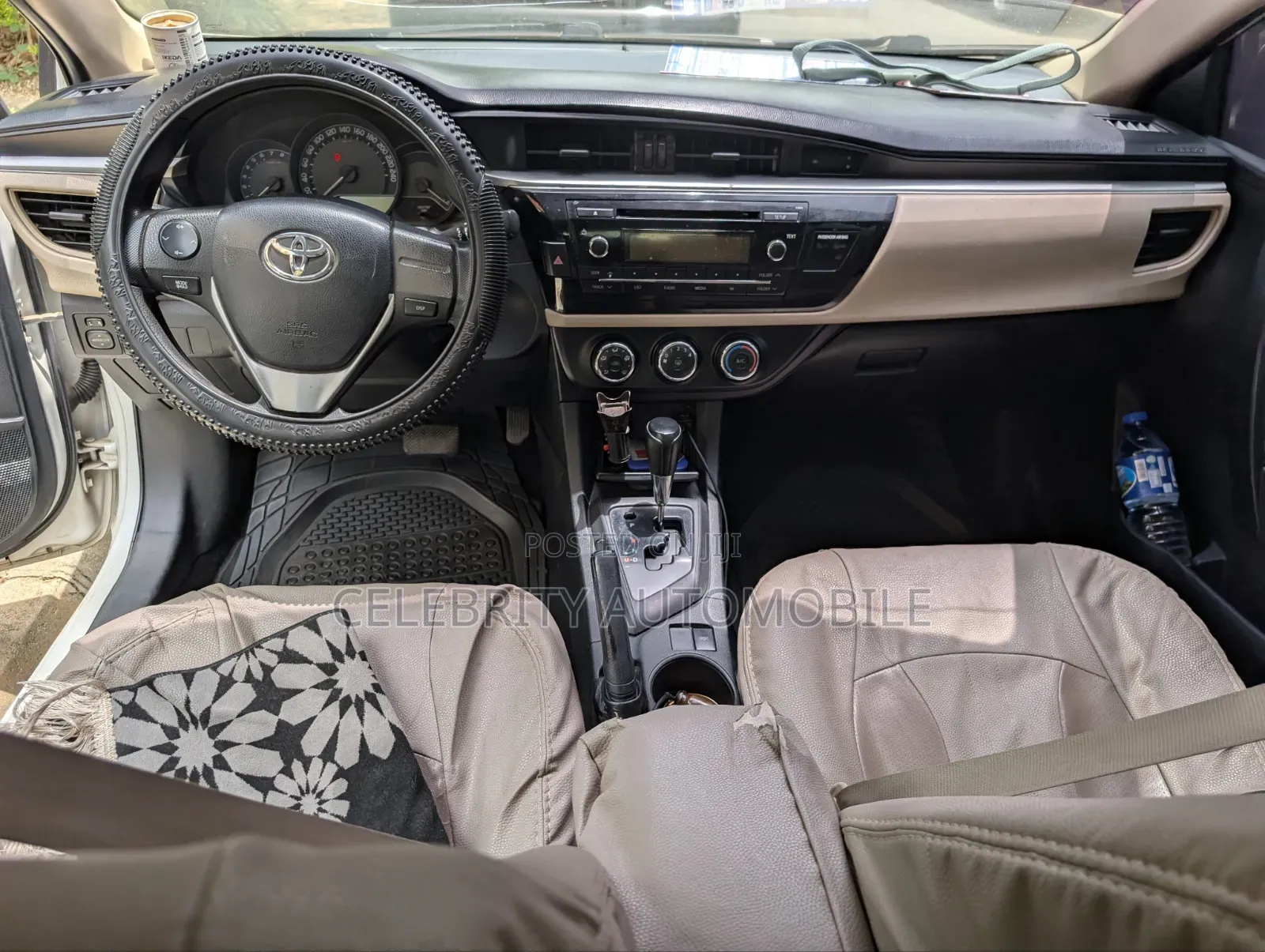 Toyota Corolla 2014 White