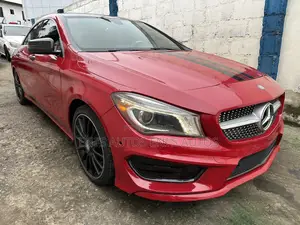 Mercedes-Benz CLA-Class CLA 250 4MATIC Sedan 2015 Red