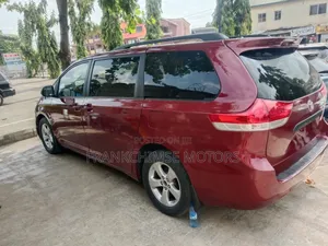 Toyota Sienna 7 Passenger 2011 Red