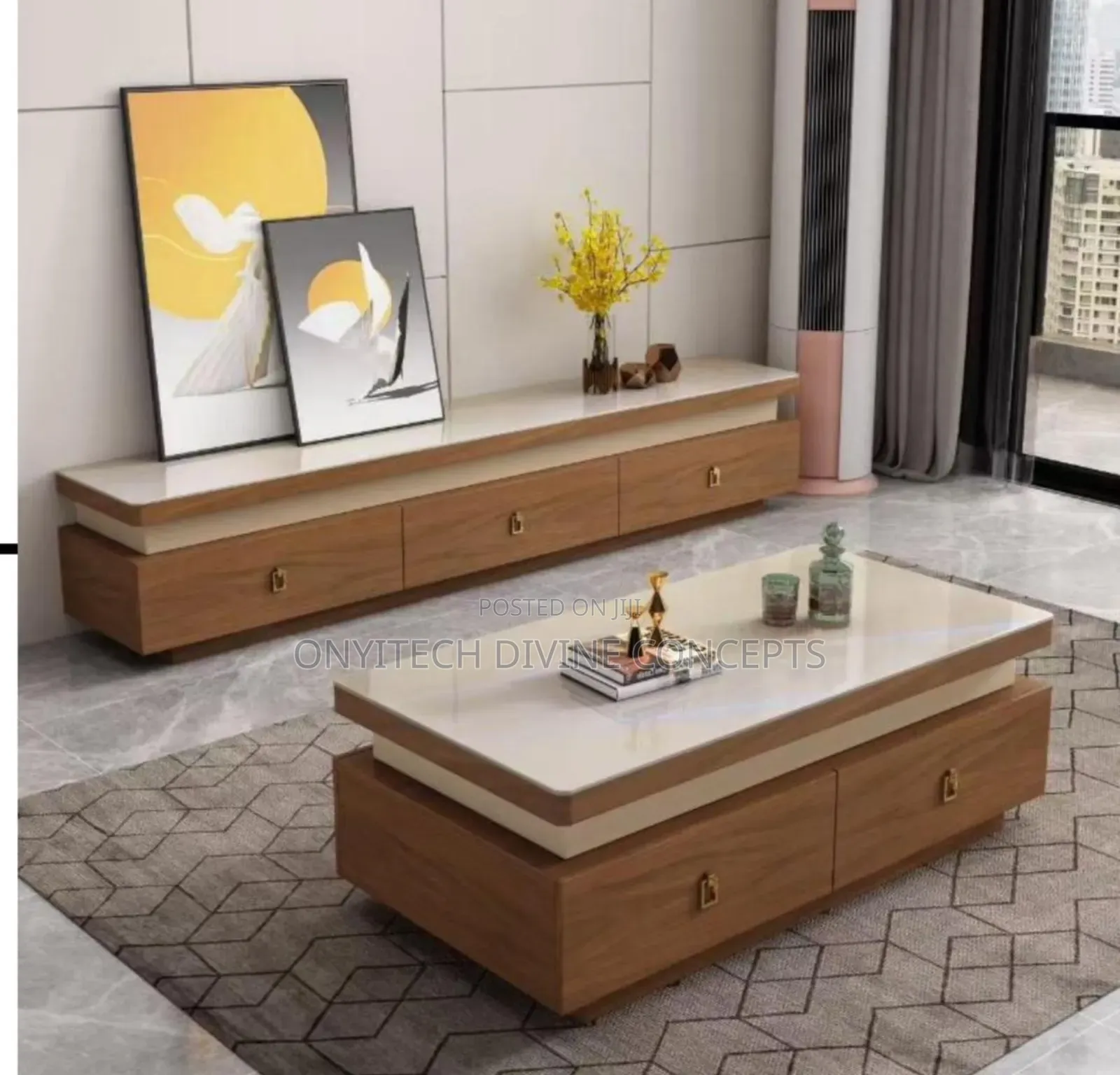 Quality Imported Tv Console and Centre Table