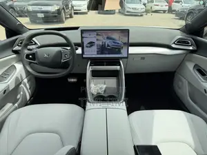 New Arcfox alphaS5 530hp AWD 2025 White