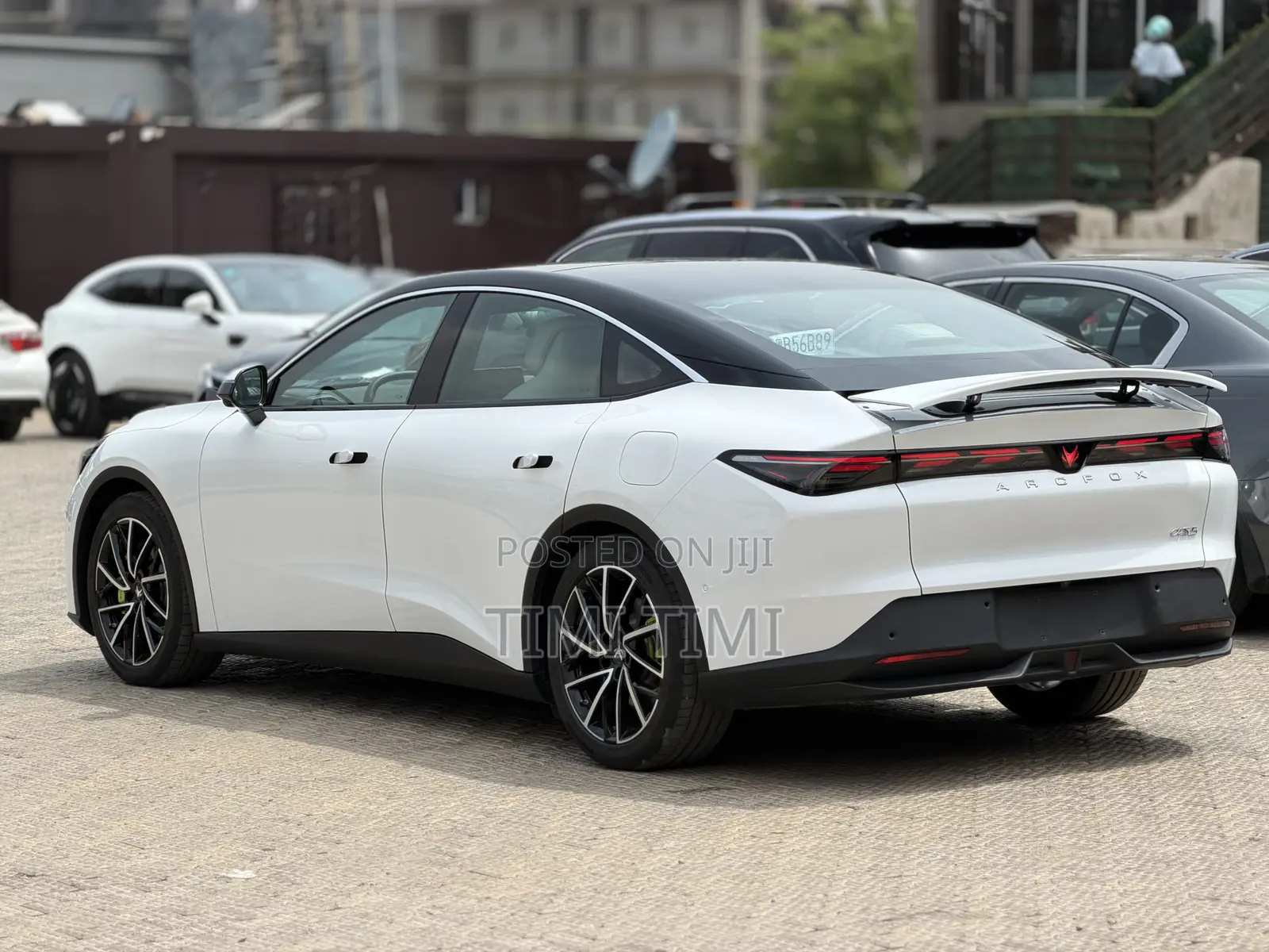 New Arcfox alphaS5 530hp AWD 2025 White