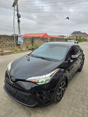 Toyota C-HR XLE FWD 2020 Black