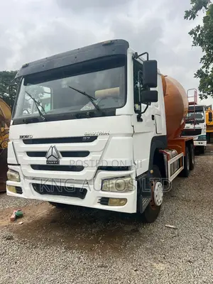 Howo Concrete Mixer
