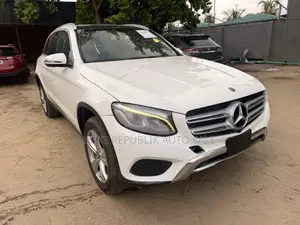 Mercedes-Benz GLC-Class 2018 White