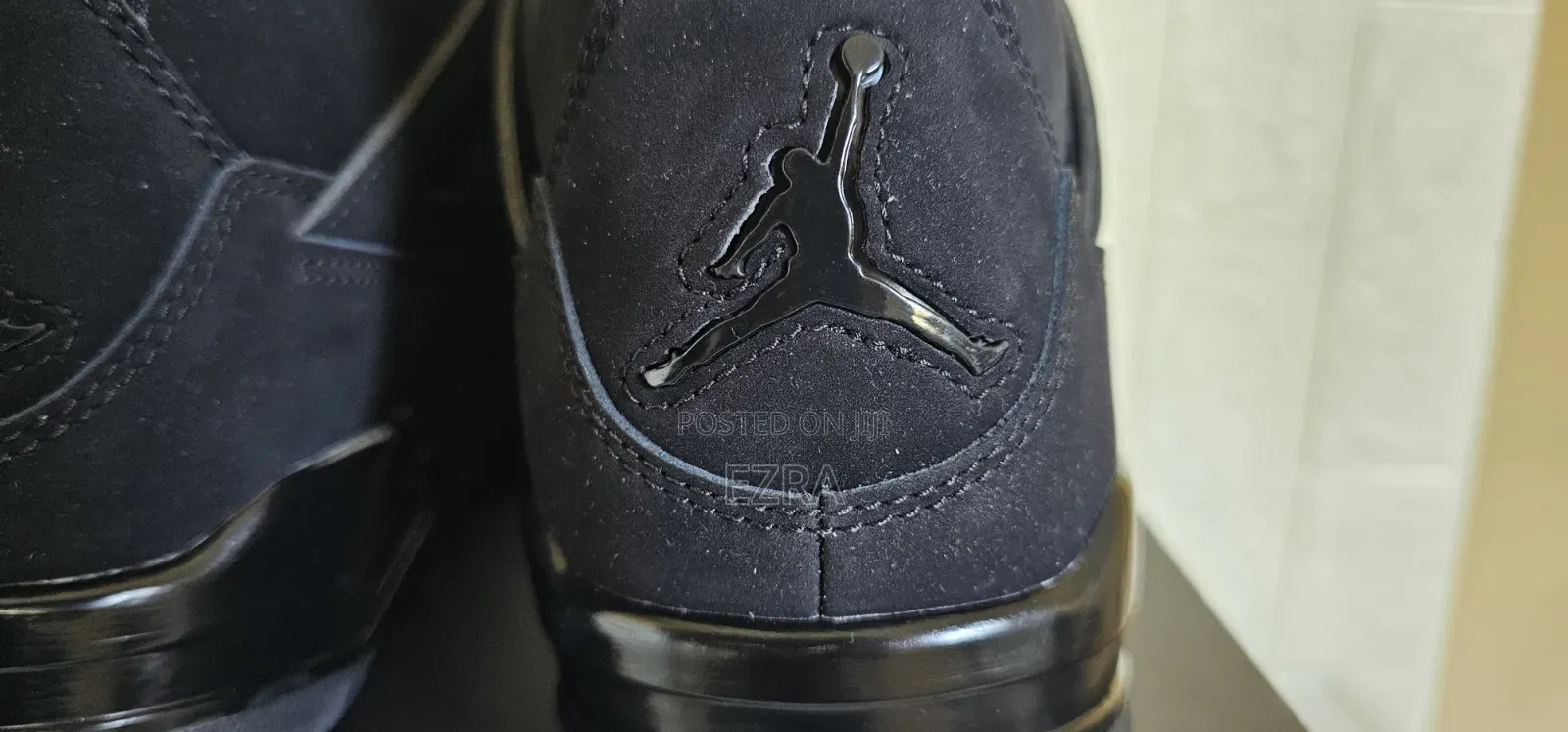 Jordan 4 Black Cat.