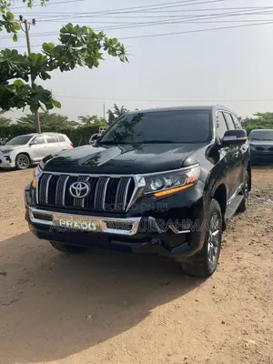Toyota Land Cruiser Prado 2014 Black